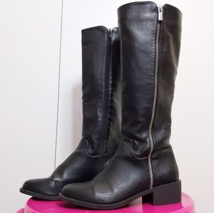 Forever 21 knee high faux leather zip up boot heel
